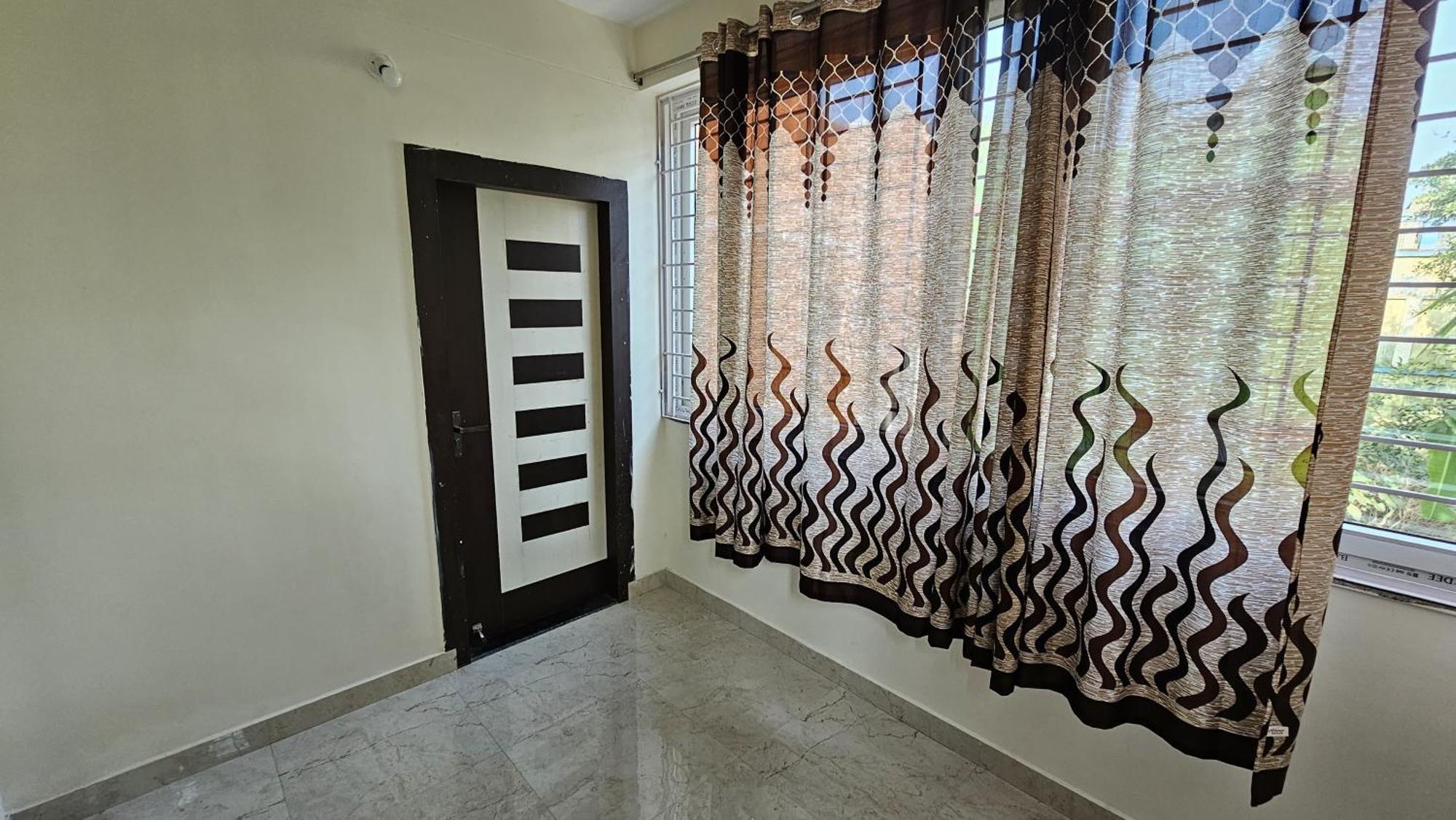 Vensa Homestay Puri Buitenkant foto